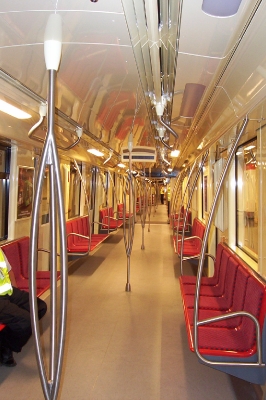 az új metró belső tere