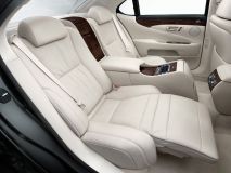 Lexus LS 600H