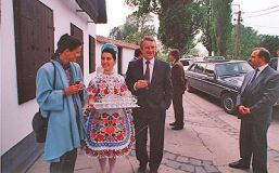 b_300_160_16777215_0___images_stories_delegaciok_delegacio_4-2f6aa.jpeg