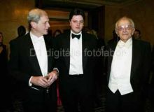 b_300_160_16777215_0___images_stories_operabal_2004_operabal-2004-11f6aa.jpeg
