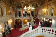 b_300_160_16777215_0___images_stories_operabal_2004_operabal-2004-7f6aa.jpeg